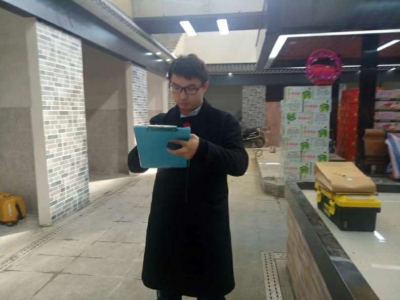 不将就生活,拥抱自己,有着生活格调的男工程师